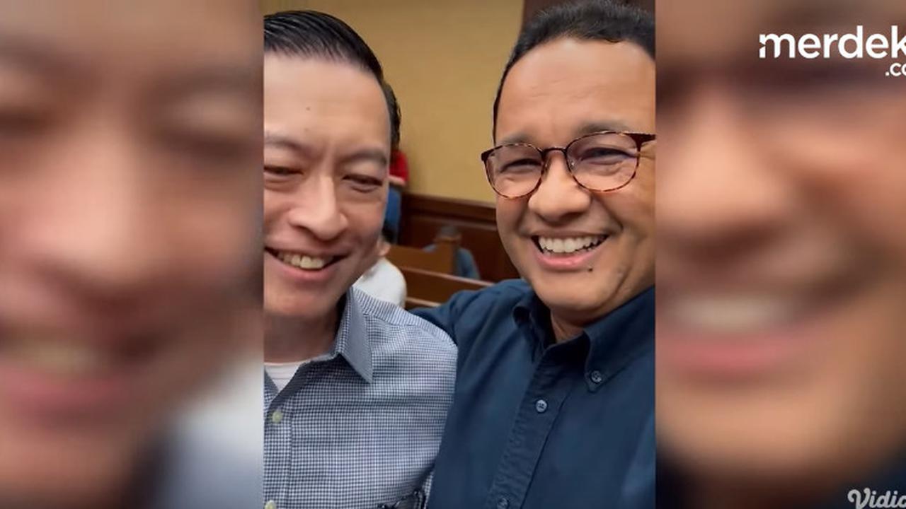 Persahabatan Kental, Senyum Haru & Pelukan Tom Lembong di Ruang Sidang Dengar Anies Baswedan Punya Cucu Pertama