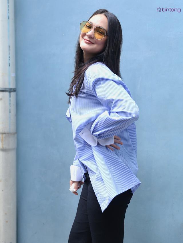 [Bintang] Luna Maya