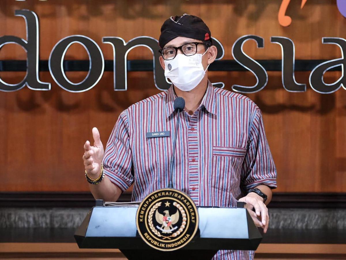 Pantun Sandiaga Soal Pariwisata Jatim Dibalas Senyum Khofifah Surabaya Liputan6 Com