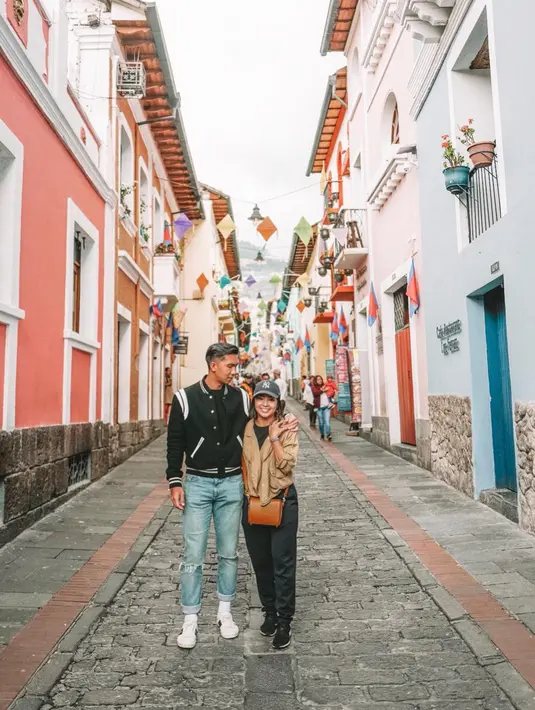 Sayangnya, Cupez tidak memberitahu tanggal pasti acara lamaran tersebut digelar. "Bukan kapasitas saya untuk mejawab," tutur Cupez. (Instagram/nikitawillyofficial94)