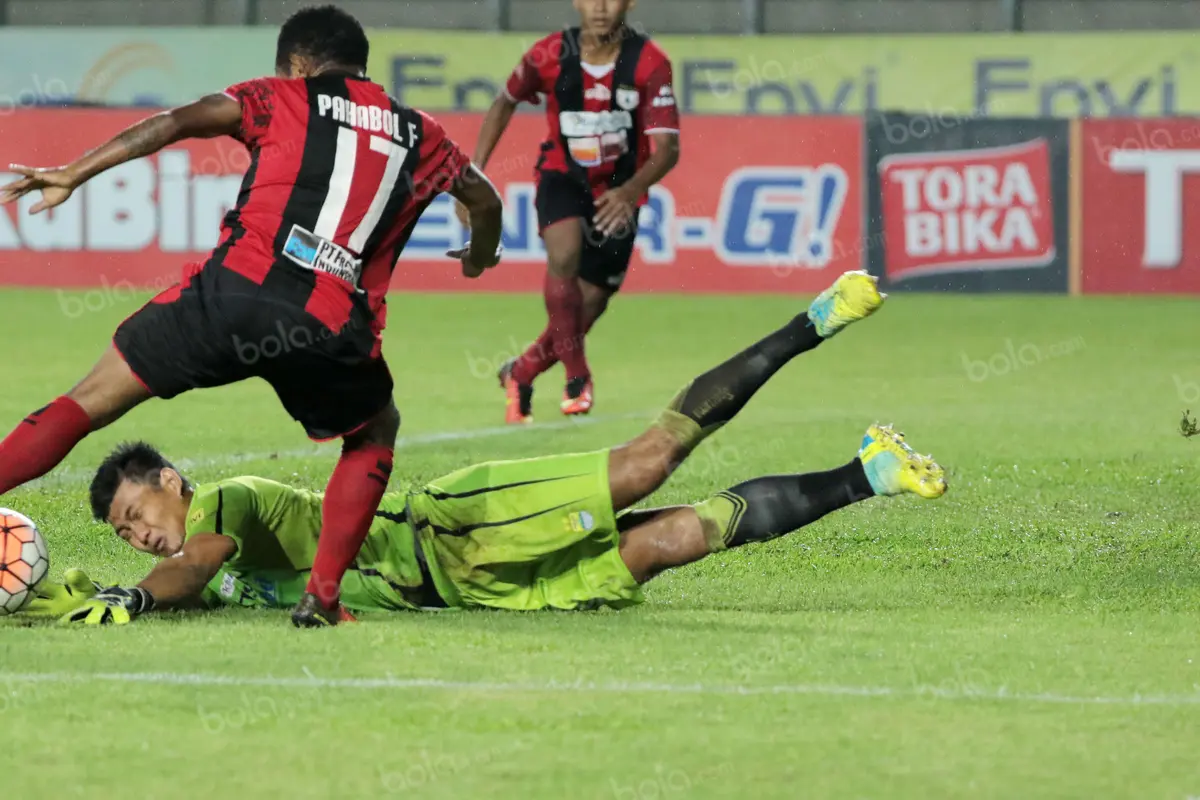 Kembali ke Si Jalak Harupat, Persib Bandung Kalahkan Persipura