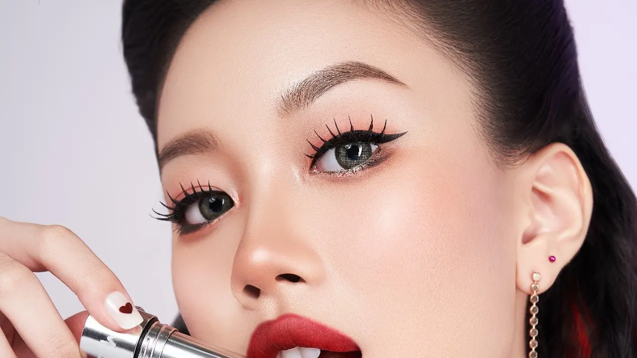 3 Produk Lokal yang Bisa Digunakan untuk Bikin Makeup ala Douyin yang Viral
