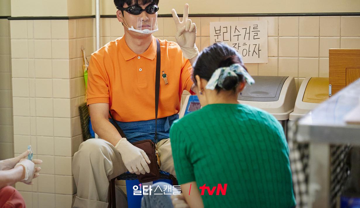 Di balik layar Drakor Crash Course In Romance. (tvN via Soompi)