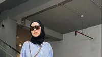 5 Inspirasi Outfit Hijab yang Bikin Kamu Tampil Kece saat Meetup