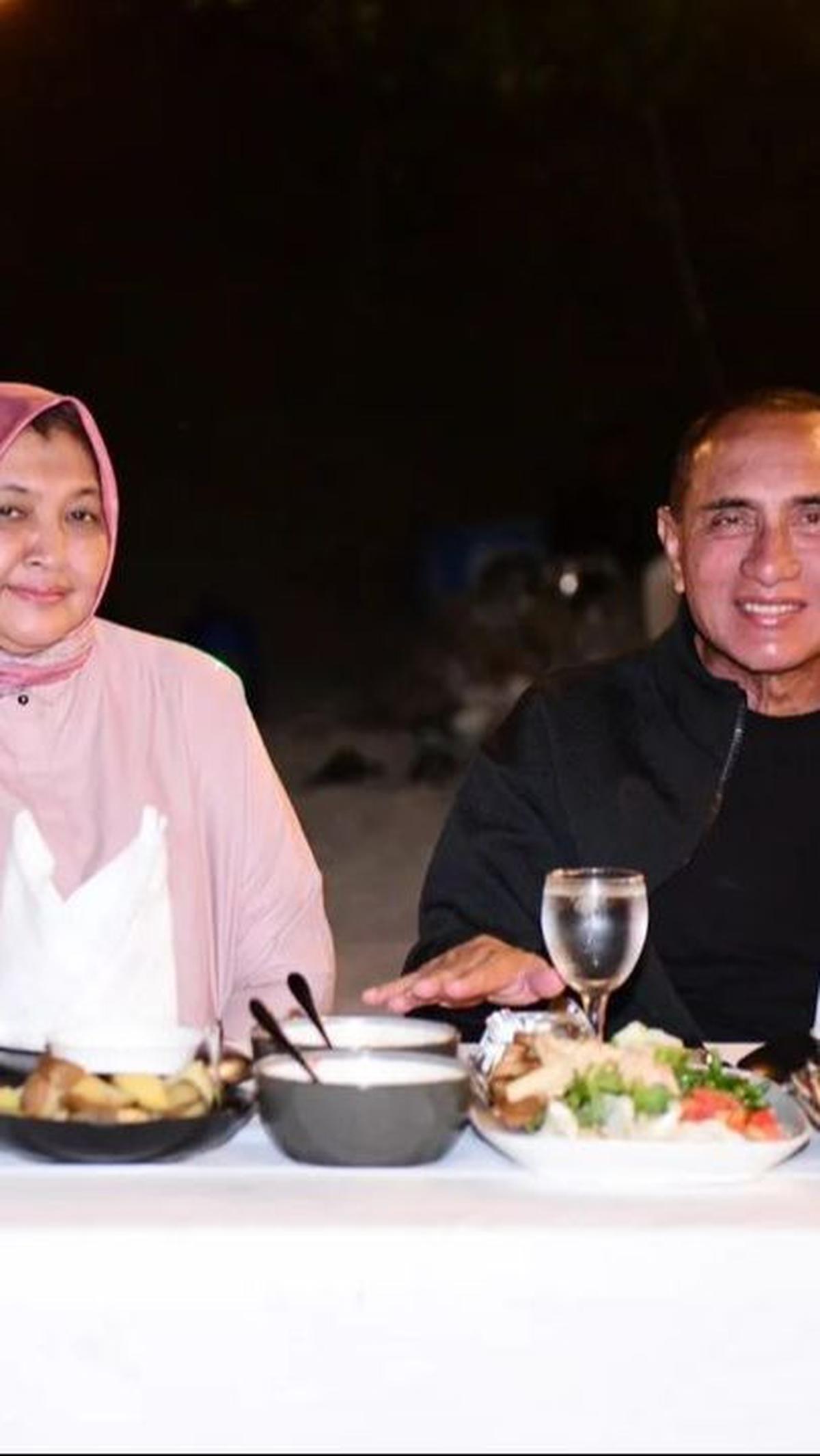 Di usia yang tak lagi muda, Edy berharap istri dan keluarganya selalu diberikan kesehatan.&nbsp;