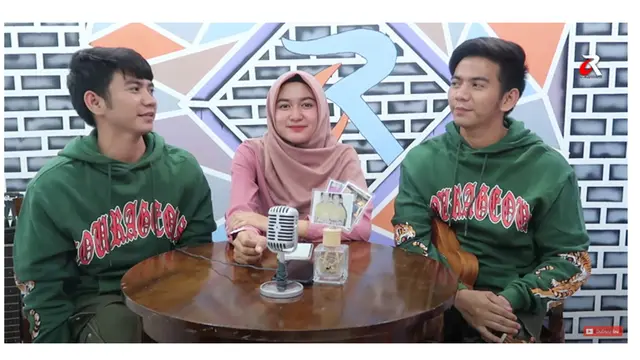 Kolaborasi bareng Rizki-Ridho D'Academy, Ini 6 Pesona YouTuber Mila Alawiyah