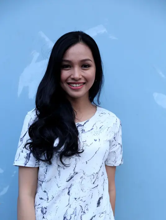 Menurut rencana Asyarf dan Tya, pernikahan mereka akan dilaksanakan pada 1 November 2015. (Andy Masela/Bintang.com)