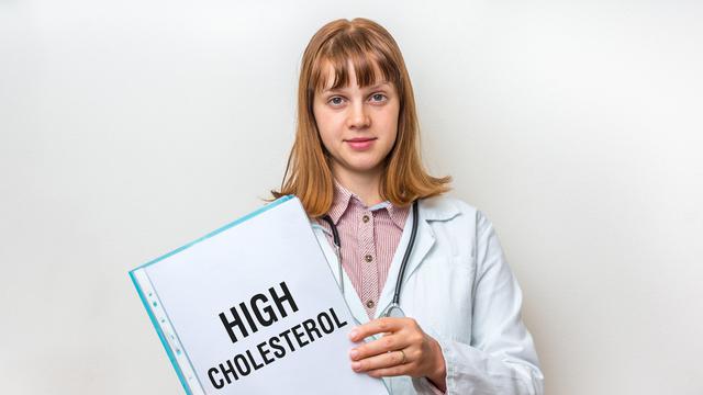 Kolesterol Tinggi pada Wanita Menopause, Ini Faktanya (andriano cz/shutterstock)