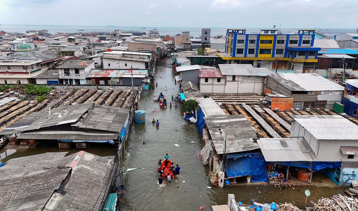 Banjir rob Jakarta