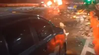 Kecelakaan Tol Ciawi Truk Galon Rem Blong (Sumber: X/Twitter/heraloebss)
