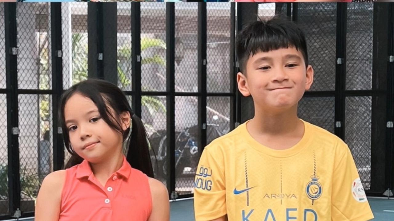 Gempi dan Rafathar Main Tenis