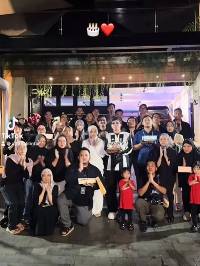 Atta Halilintar Ultah ke-30