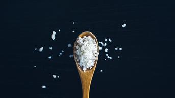 Simak Daftar Hoaks Keampuhan Garam Sebagai Obat Herbal, dari Sakit Gigi sampai Covid-19