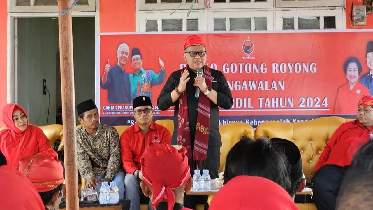 Ilham mengatakan alasannya mendirikan Posko Gotong Royong Pemilu Jurdil agar Pemilu yang akan dilaksanakan menjadi tertata bagus. <br>