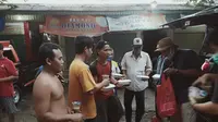 KOPHI Gandeng Falcon Pictures Berikan Donasi dan Makanan Berbuka Puasa