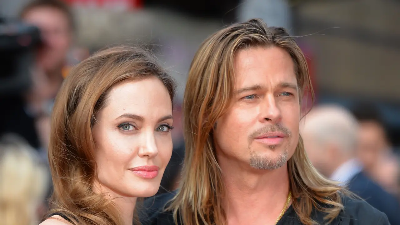Angelina Jolie dan Brad Pitt.