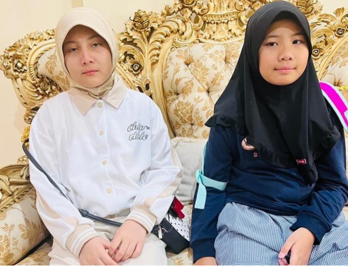Potret Dua Cucu Mahfud MD Beranjak ABG, Paras Cantiknya Ramai Dipuji
