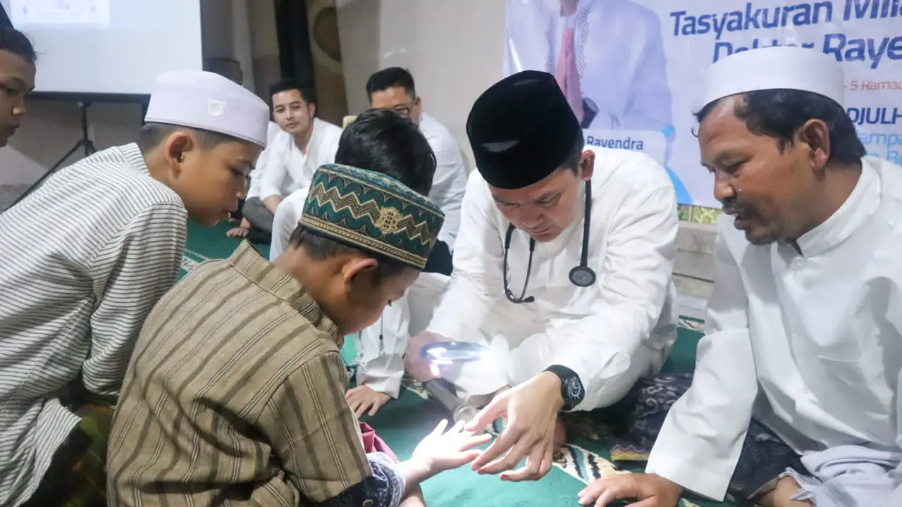 Program Pesantren Sehat yang digagas dokter Raendi Rayendra bersama Rayendra Institute resmi diluncurkan