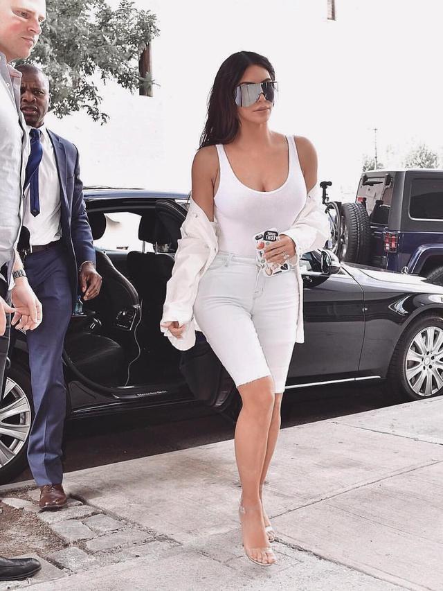 [Bintang] Kim Kardashian