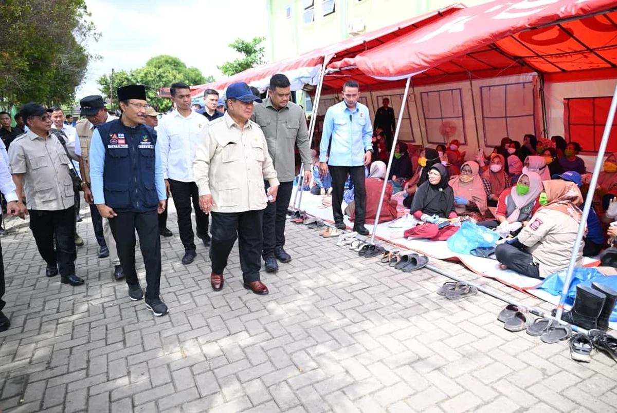 Mendagri Tito Dampingi Presiden Prabowo Tinjau Banjir Langkat