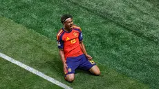 Pemain Spanyol Lamine Yamal merayakan gol dalam laga Grup H Piala Dunia 2026 antara Spanyol vs Arab Saudi di Atlanta, Minggu, 21 Juni 2026. (AP Photo/Butch Dill)