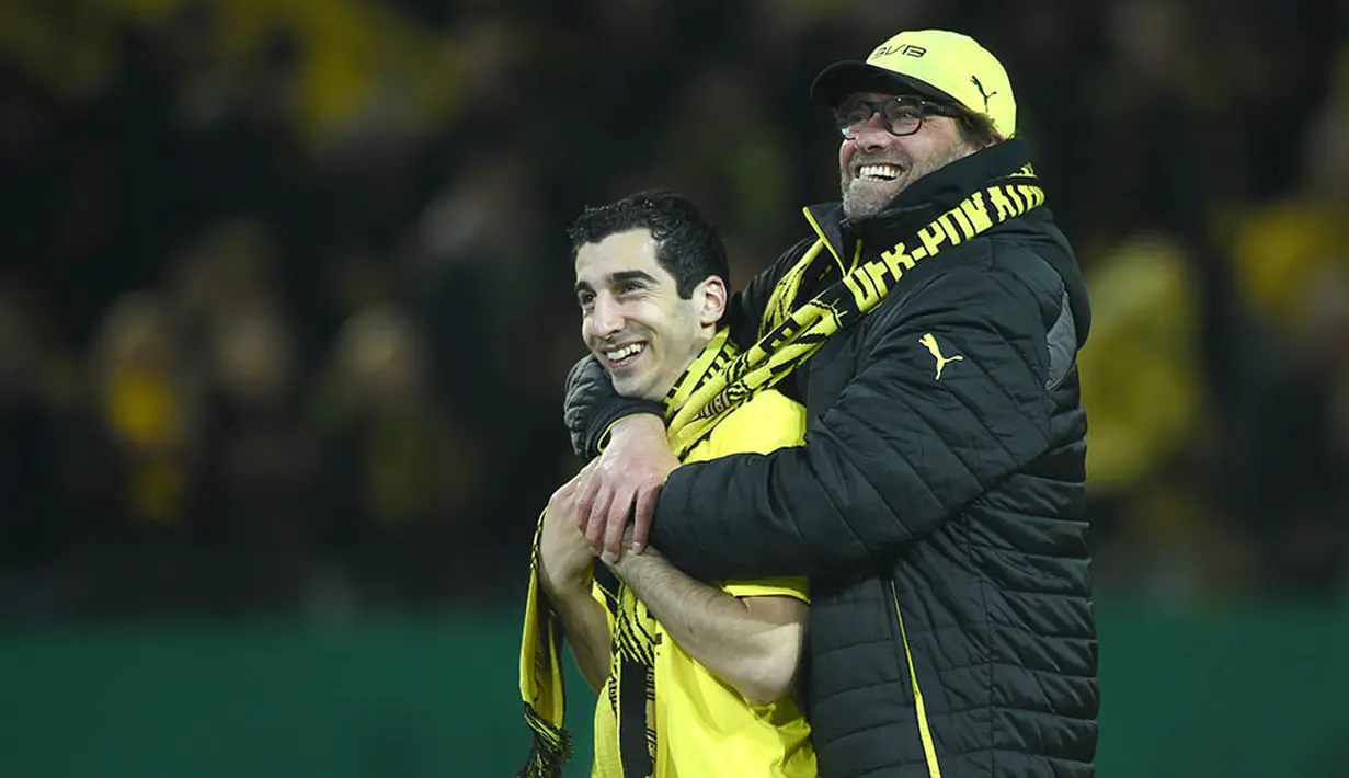 Bersama Dortmund, Juergen Klopp, sukses memoles pemain yang dianggap biasa saja menjadi luar biasa. Hal ini membuat banyak rising star bermunculan hasil didikan pelatih kelahiran Stuttgart itu. (AFP/Patrik Stollarz)