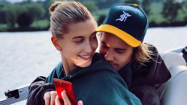 [Bintang] Hailey Baldwin - Justin Bieber