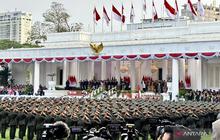 Prabowo Lantik 1.177 Perwira TNI-Polri di Istana Merdeka