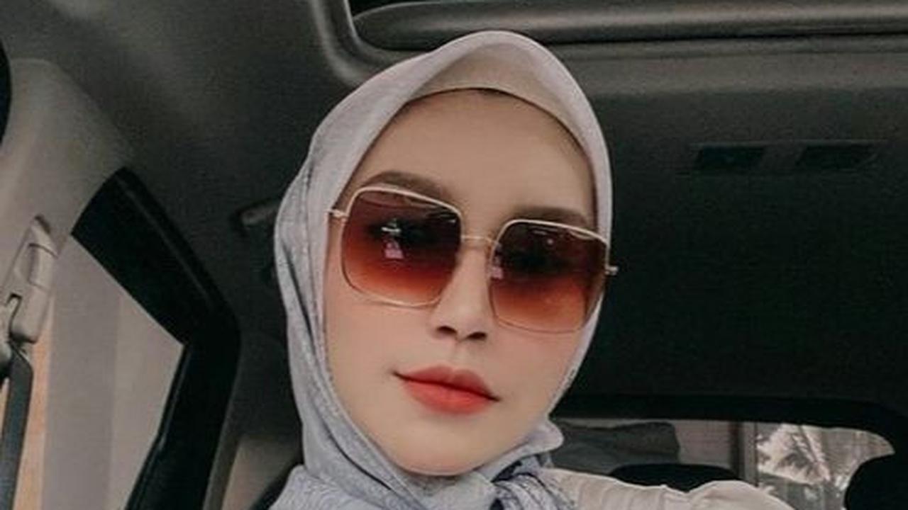 Tutorial Hijab Segi Empat yang Bikin Kamu Tampil Modis dan Cantik di Lebaran 2024