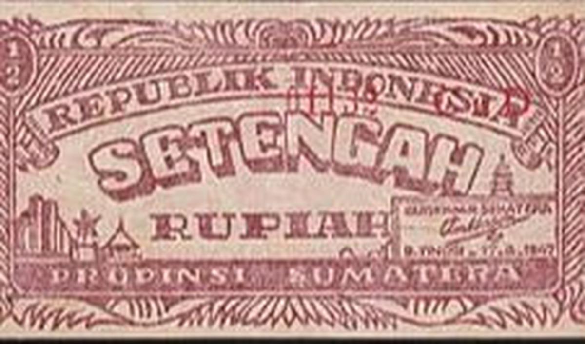 <b>Cetak Uang Sendiri</b>