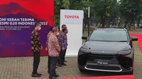 Toyota Resmi Serahkan 2 Mobil Listrik ke Pemerintah (Arief A/Liputan6.com)