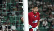 Aksi penjaga gawang&nbsp;Kairat Almaty, Sherhan Kalmurza, pada laga Liga Champions musim 2025/2026 -&nbsp;AP Photo/Ana Brigida