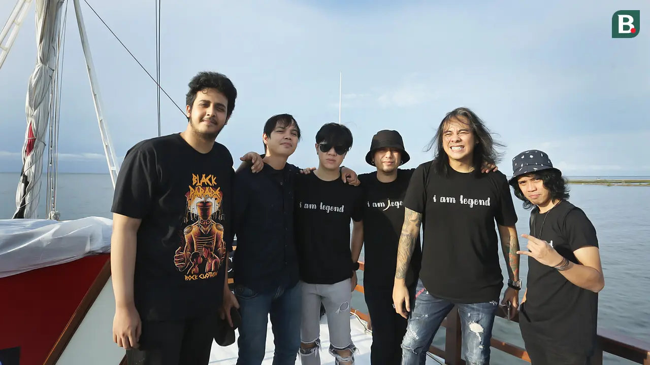 Band Element