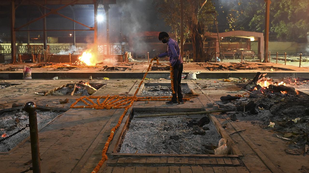 Aktivitas Krematorium Saat Gelombang Kedua Corona di India