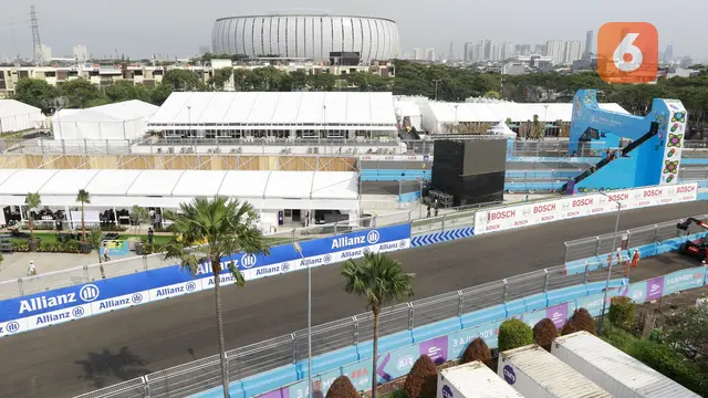 Suasana Sirkuit Formula E Jakarta Jelang Balapan