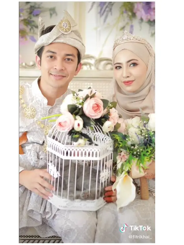 Pengantin Pria Ini Jadikan Kucing British Shorthair untuk Seserahan Pernikahannya