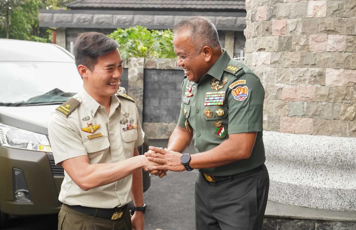 FOTO: Wakasad Terima Kunjungan Wakasad Singapura di Mabesad
