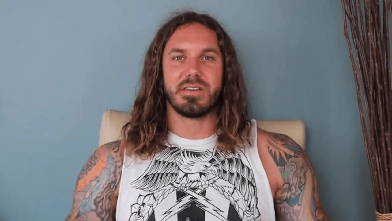 Vokalis As I Lay Dying Akui Pura-pura Beragama Demi Band