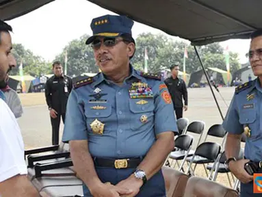 Panglima TNI Tinjau Kejuaraan Terjun Payung