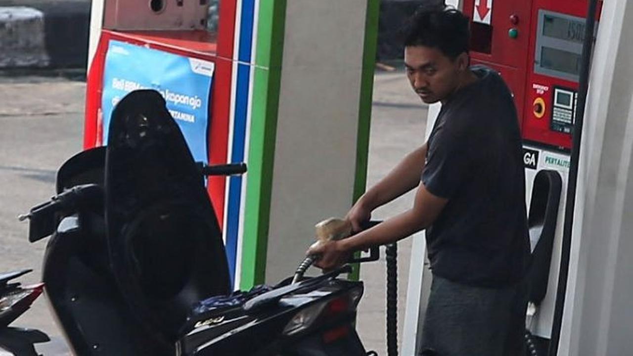 Dengan standar Euro IV, BBM ini diharapkan dapat membantu mengurangi polusi udara dan meningkatkan kualitas hidup masyarakat. Foto: Liputan6.com / Angga Yuniar<br>