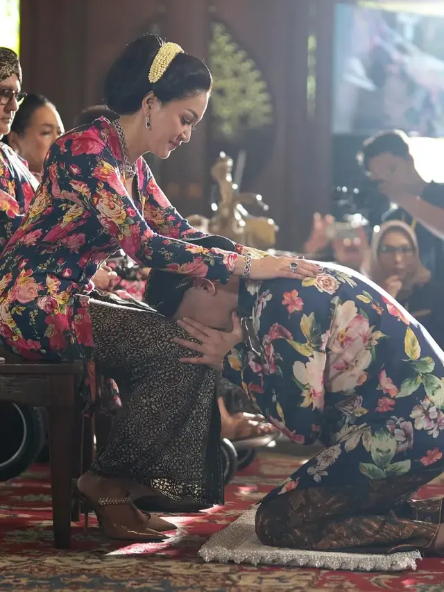 Penampilan Maia Estianty di Siraman Al Ghazali