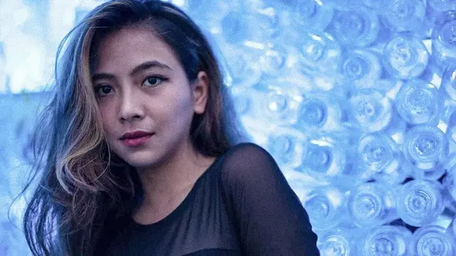 Potret Terbaru Nadia Vega (sumber: instagram/thenadiavega)