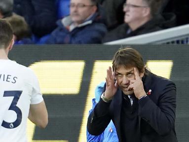 Antonio Conte akhirnya kembali berpentas di Premier League. Pada Minggu (7/11/2021) kemarin, pria berkebangsaan Italia itu memimpin Tottenham bertandang ke markas Everton, Goodison Park. (AP Photo/Jon Super)