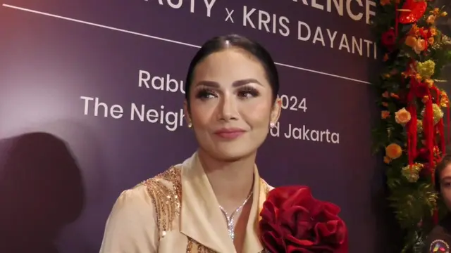 Krisdayanti saat ditemui di acara Lavie X Krisdayanti di kawasan Kebayoran Baru, Jakarta Selatan, Rabu (24/4/2024)