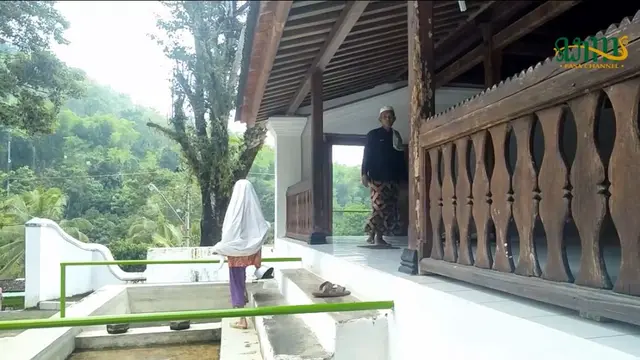 Masjid Pajimatan Imogiri yang Dibangun Abad ke-16 oleh Raja Mataram Sultan Agung. (Dok: YouTube https://youtu.be/6wuCL82i7_8?si=Zecw0SpJzNqr3RK9)