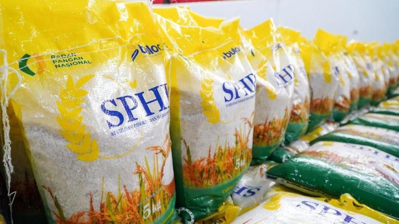 Tahukah Anda? Kemasan Seragam Beras SPHP Bulog Mudahkan Distribusi & Jaga Kualitas Pangan Nasional
