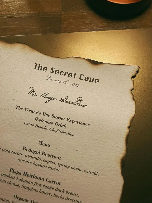 Intip Potret Anya Geraldine Ketika Rayakan Ulang Tahun di Dalam Gua Bersama Sang Kekasih