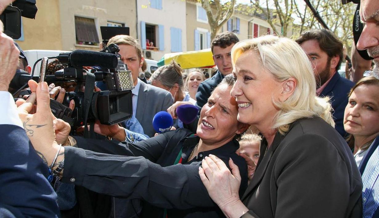 7 Fakta Marine Le Pen Calon Presiden Prancis Yang Melarang Penggunaan