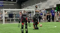 Robot dari ITS beraksi di RoboCup Thailand. (Liputan6.com/ ist)