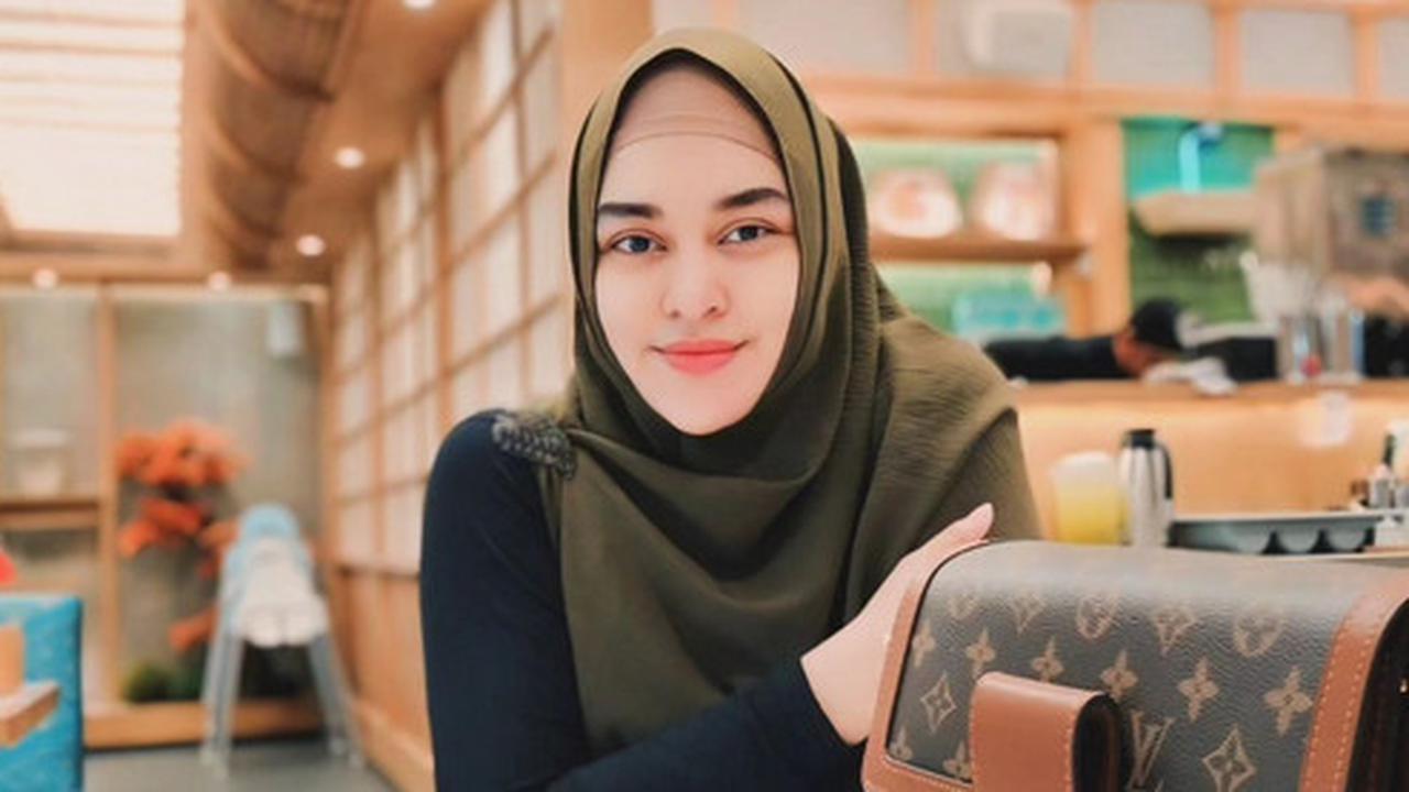 Fakta-fakta Zeda Salim yang Dikabarkan Dekat dengan Ammar Zoni, Wanita Berhijab Dulu Aktif Jadi Presenter TV